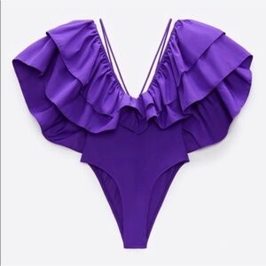 🆕 Zara Ruffle Swim